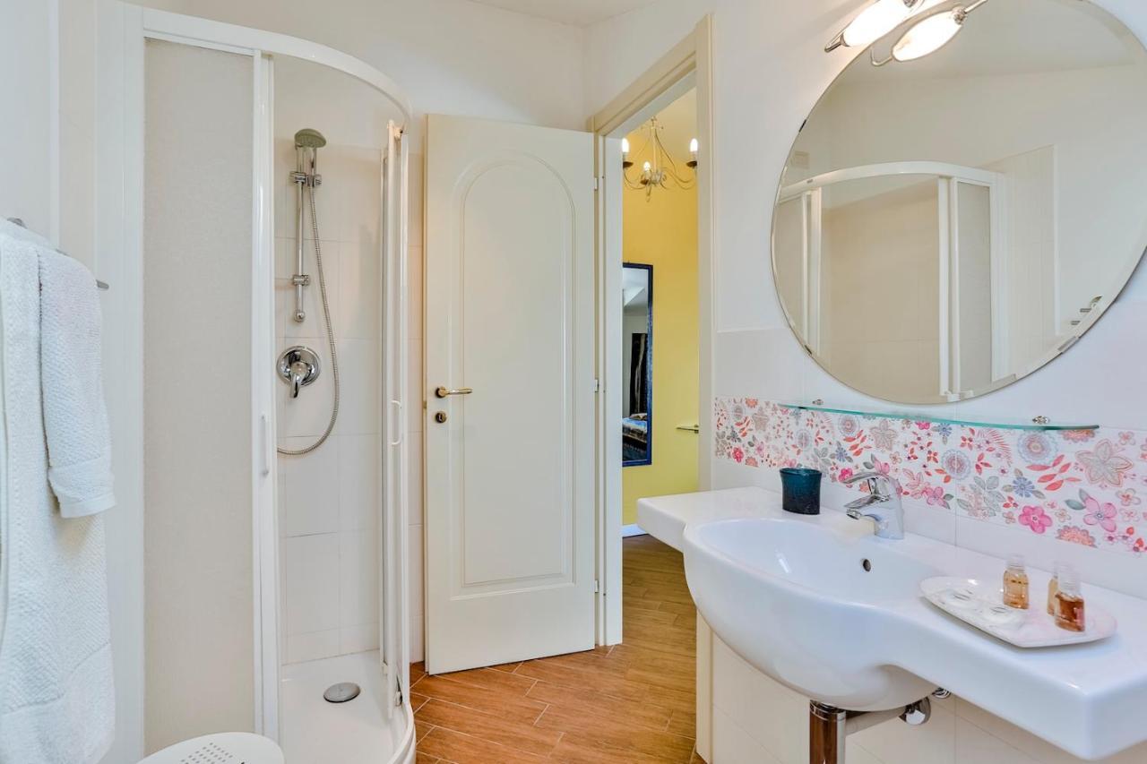 Casa Di Rossana Bed&Breakfast Сан Ремо Екстериор снимка