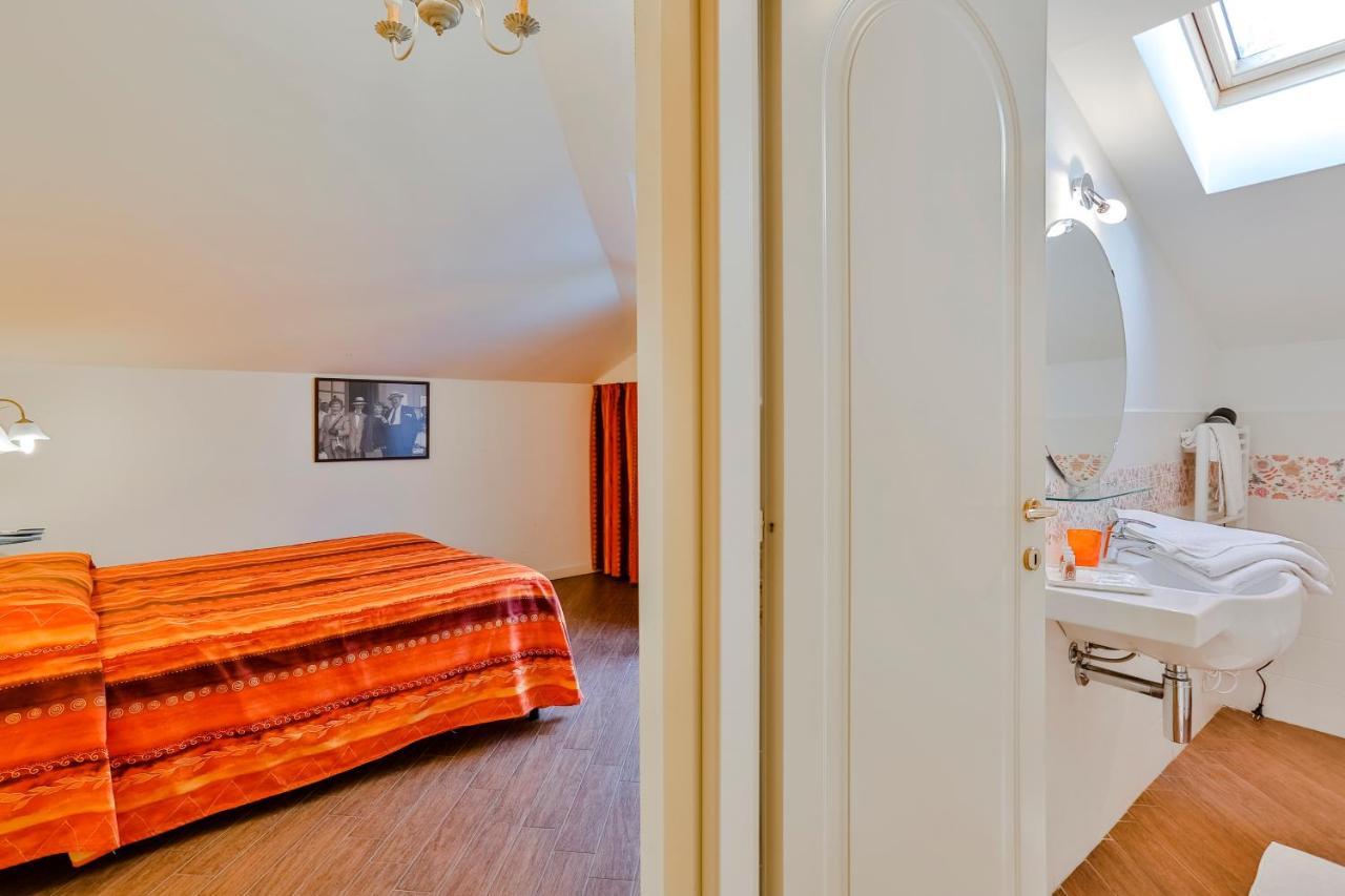 Casa Di Rossana Bed&Breakfast Сан Ремо Екстериор снимка