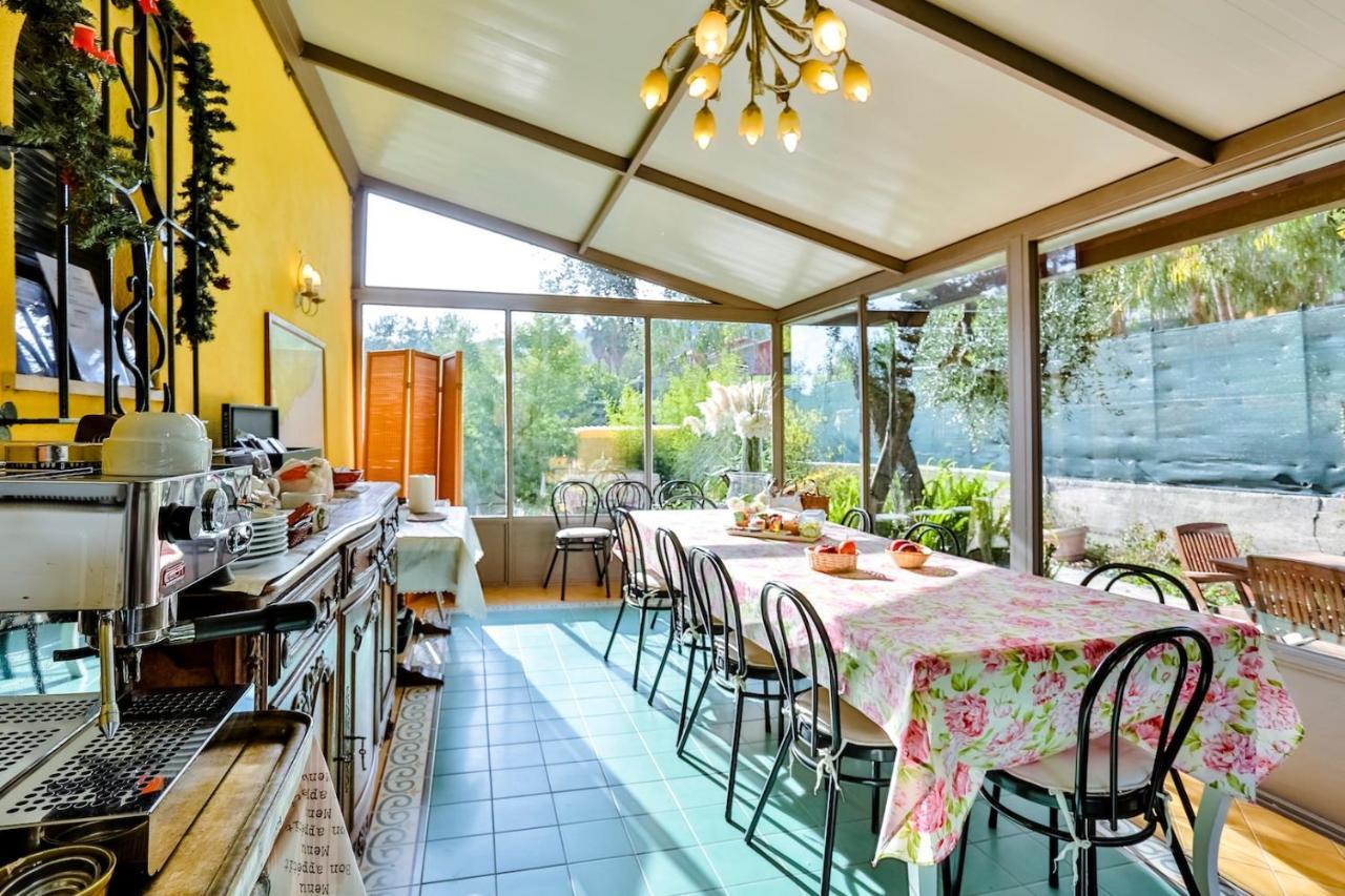 Casa Di Rossana Bed&Breakfast Сан Ремо Екстериор снимка